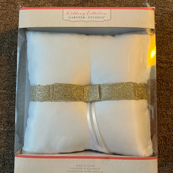 Other - Ring pillow NWB
